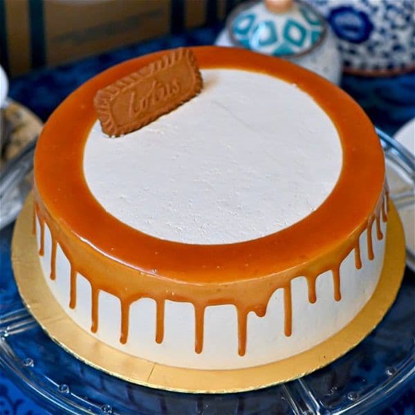 Lotus Cake